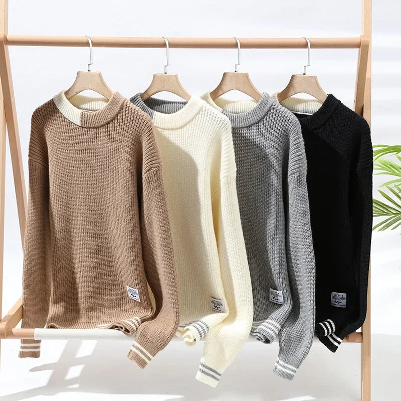 Men's Autumn/Winter Round Neck Sweater Trendy Brand Soft Supple Two-Piece Illusion Base Layer Top Fleece-Lined And Thickened War